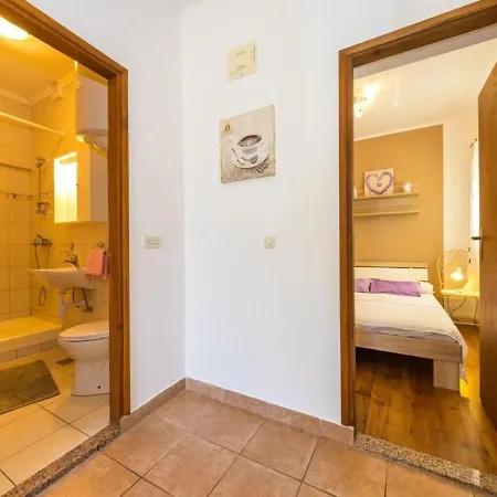 Apartment San Povljana