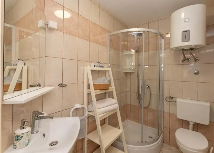 San Appartamento Povljana